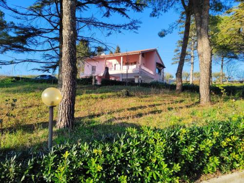  Wonderful holiday home in Pesaro with shared swimming pool in 61121 Pesaro