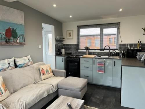 S and S Chalets Mablethorpe Room Type - Two-Bedroom Apartment