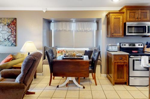 Woodpecker Lane Retreat in Branson, USA