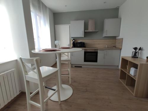 厨房, Résidence Jehan Froissart (Residence Jehan Froissart) in 华伦西尼斯