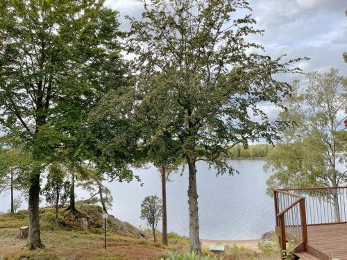 Fantastic holiday home with own lake plot by Bolmen, Ljungby