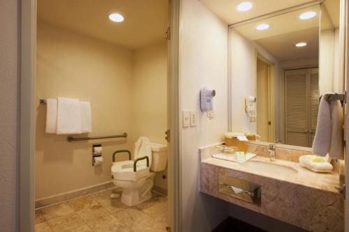 432535703 Holiday Inn Puebla La Noria by IHG