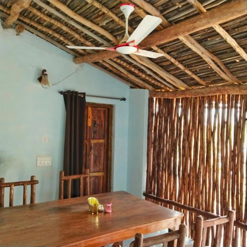 Iekārtas, Sadhna Sadan Homestay in Madla