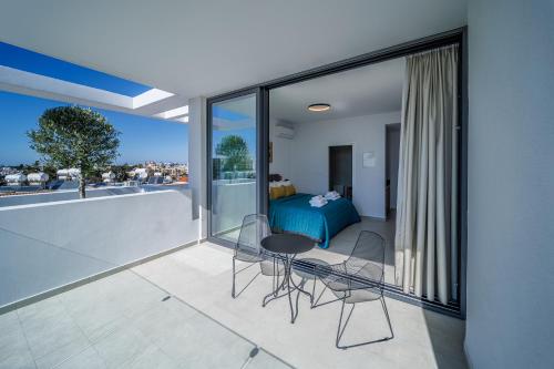 Regency Boutique Hotel Holiday Suites 4