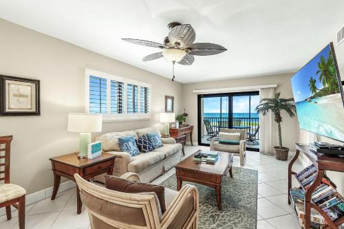 Carlos Pointe 611 2 Bedrooms Gulf Front Sleeps 6 Elevator Heated Pool - image 11