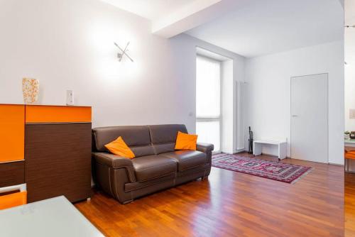 ARCIVESCOVADO 7, Turin