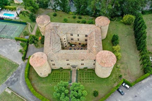 Château Des Ducs De Joyeuse - Hotel - Couiza