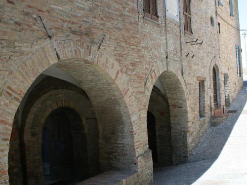  Apartment in Fratte Rosa with Apennine Views in Fratte Rosa