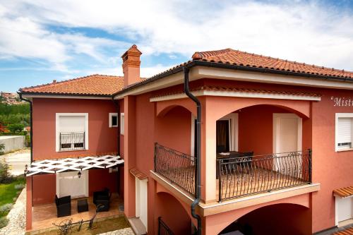 Mistral Apartments Room Type - Apartment with Balcony