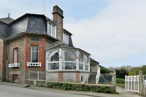 Ile Celée - Maison de caractère proche plage - Location saisonnière - Dinard