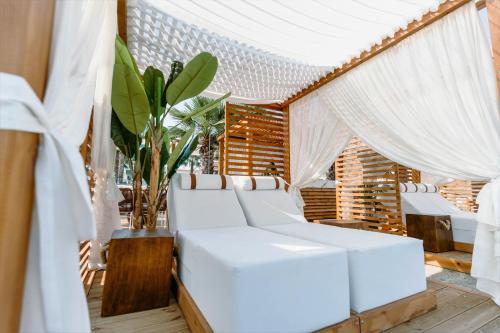 Wellness Santa Hotel - main image