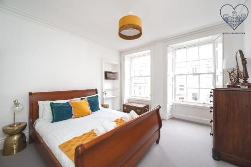 Foto 1: Luxury 3 Bedroom Apt On Edinburgh's Royal Mile