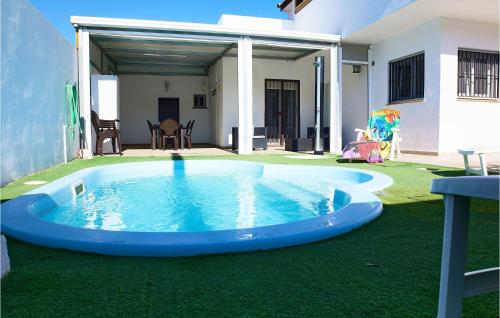 Beautiful Home In Barbate With Outdoor Swimming Pool, Wifi And 3 Bedrooms