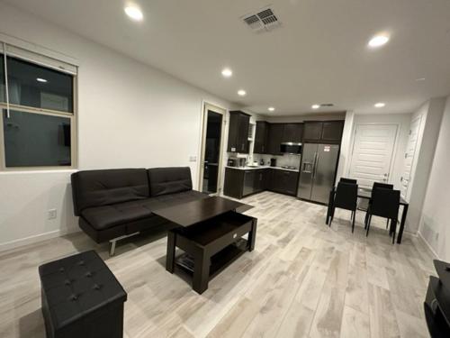 Konyha, Private In-law suite in Phoenix in South Mountain Village