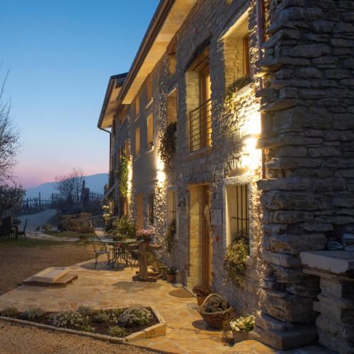 Agriturismo Casaborgomarche - Hotel - Valdobbiadene