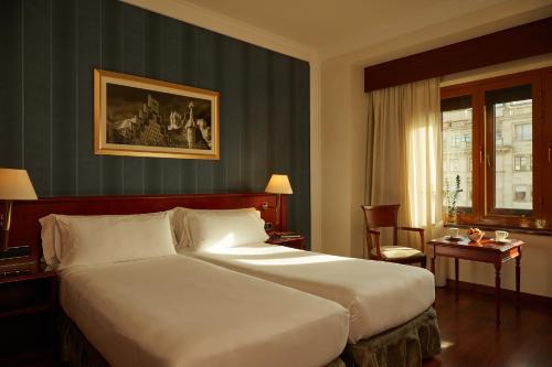 El Avenida Palace - image 6