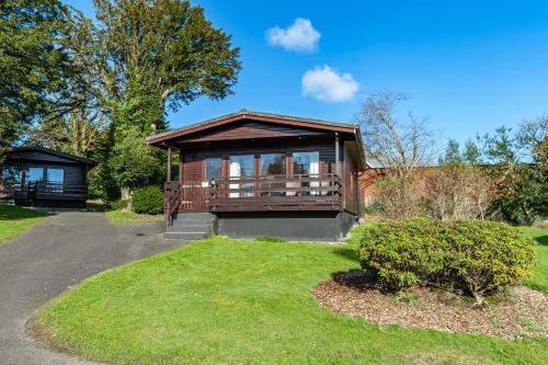A szálláshely kívülről, Bluebell Lodge 24 with Hot Tub in Newton Stewart