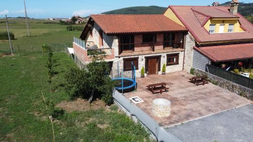  La casita del abuelo, Pension in Galizano