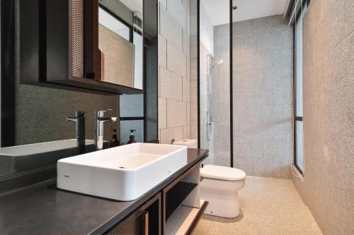 Scarletz KLCC Apartments by soulasia - image 5