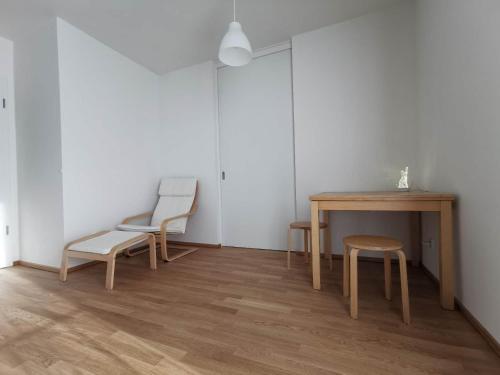 Gemütliches Privatzimmer in geräumiger Gemeinschaftswohnung, Drážďany (fotografie 5)