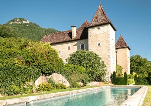 Château de La Mar Chambres d'Hôtes chambre d'hôte Jongieux