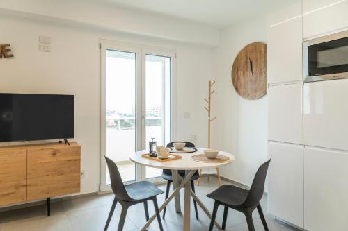 Gentile 46 Blu Luxury Flat, Bari