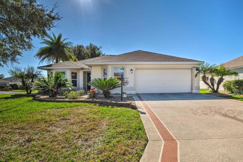 Sunny Home in The Villages with Golf Cart!