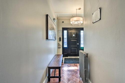 Jersey City Vacation Rental Near Light Rail!