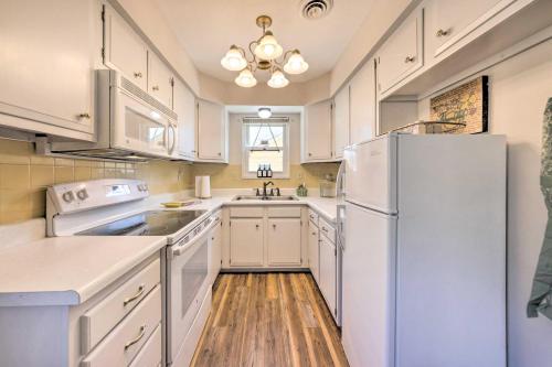 Historic Marthasville Home with Shared Amenities! in Washington, USA