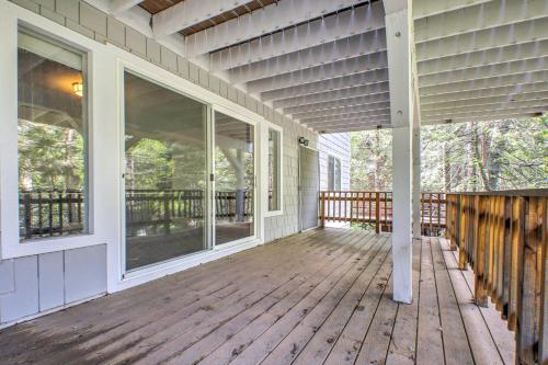 Gorgeous Lake Arrowhead Retreat with Game Room and Deck