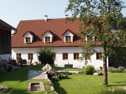 Bejárat, Einkehrhof Poggau in Reinsberg