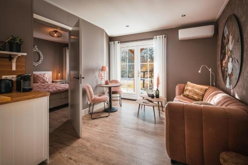 Hof van Halle Room Type - Twin Room with Garden View