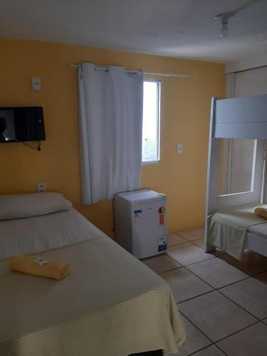 Basic Triple Room image 10