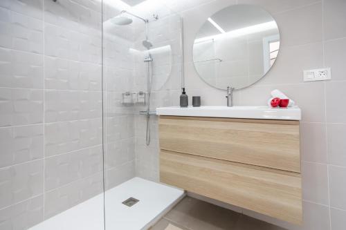 Standard Apartment image 7