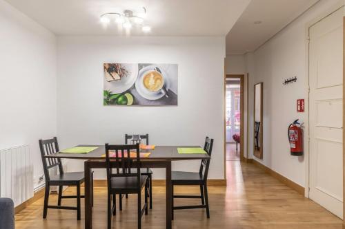Apartamento junto al Guggenheim con parking gratuito, Bilbao (zdjęcie 3)