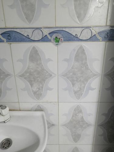 appartement partagé à coté hammam narjiss