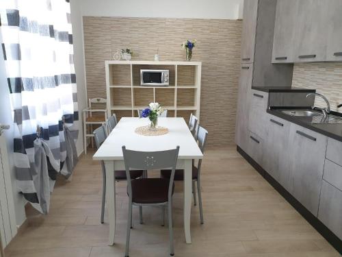 Appartamento con Piscina in uso esclusivo in B&B in Sant'Antonio Abate