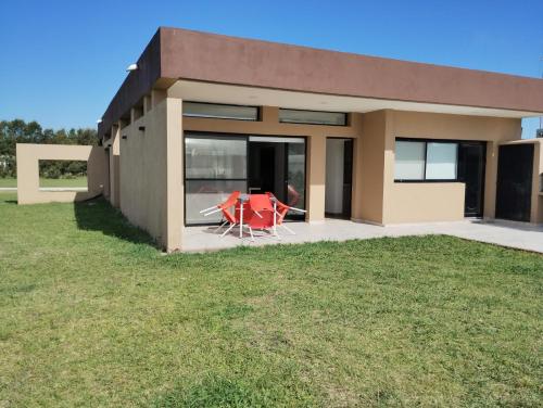 Casas en Barrio Los Teros con pileta compartida - Santa Clara del Mar