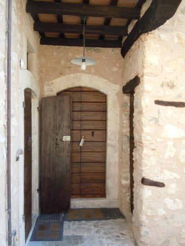 La Casa Su Le Dimore Del Borgo in Santo Stefano di Sessanio