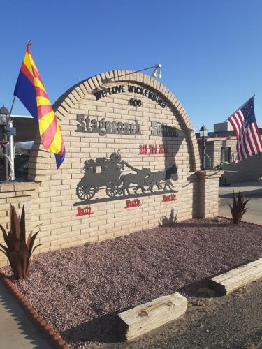 . Stagecoach Suites