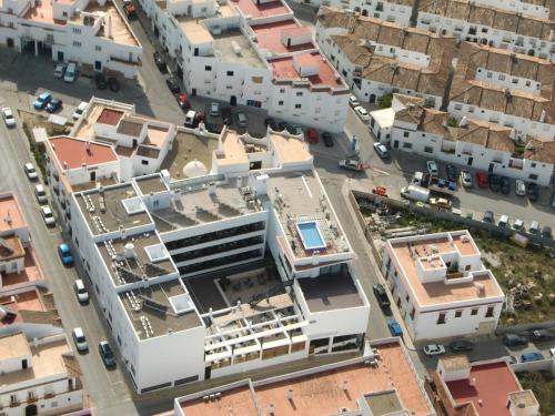 Hotel y Apartamentos Conilsol - image 4