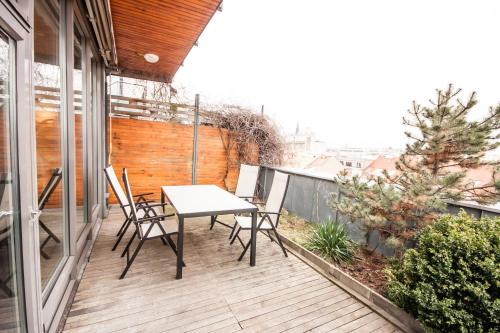 Wenceslas Square Lofts - main image