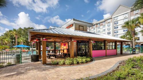 Holiday Inn Express & Suites S Lake Buena Vista, an IHG Hotel