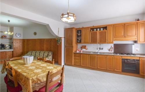  Beautiful Apartment In Cessaniti in Cessaniti