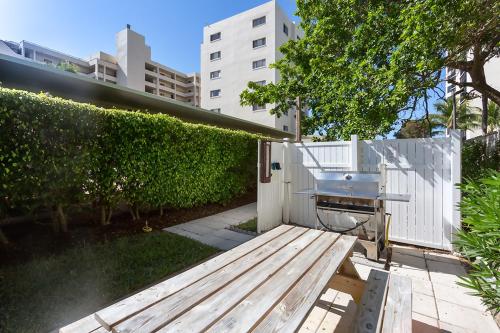 Sandarac A409 Gulf Front 2 Bedrooms Elevator Heated Pool Sleeps 4 - image 12