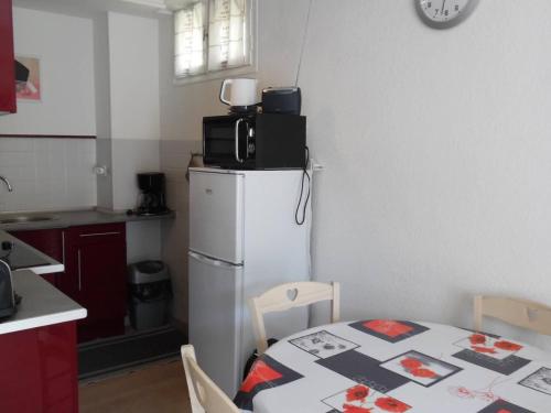 Studio Amélie-les-Bains-Palalda, 1 pièce, 2 personnes - FR-1-703-6