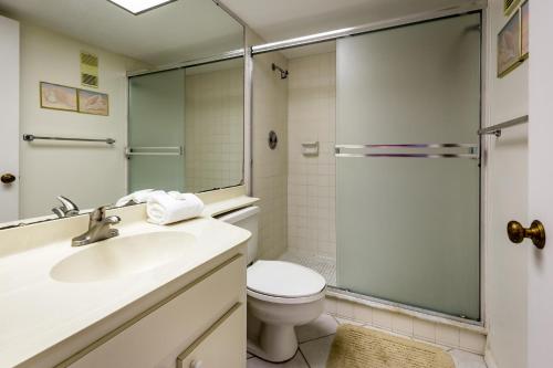Sandarac B704 Gulf Front 2 Bedrooms Sleeps 6 Heated Pool Elevator - image 12
