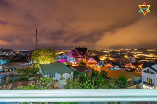 Omgeving, Villa Tuan Vu Da Lat Wonder near Linh Phuoc Pagoda