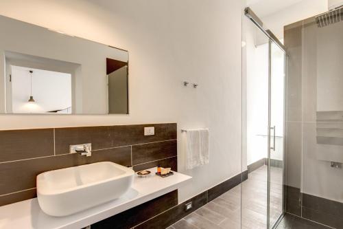 Studio Residenza Bourbon Rome Apartment 𝐏𝐡𝐨𝐭𝐨𝐬 - 