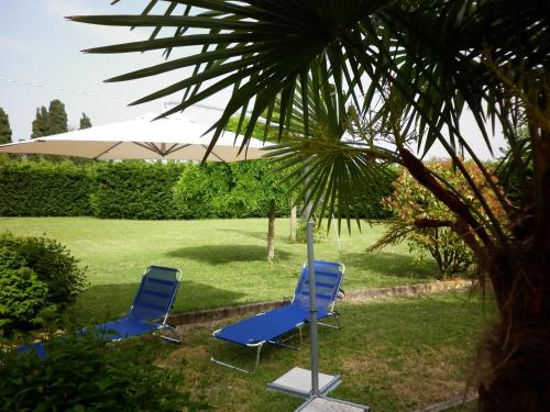 Kert, Villa Jolanda in Fratte Rosa